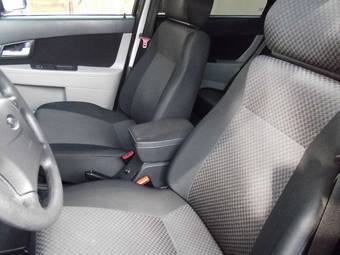 2011 Lada Priora Sedan Pictures