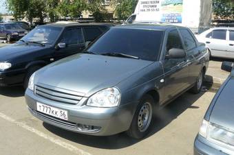 2011 Lada Priora Sedan Photos