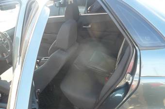 2011 Lada Priora Sedan Images