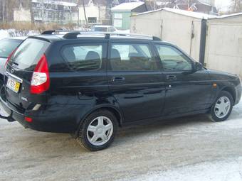 2010 Lada Priora Wagon Pictures