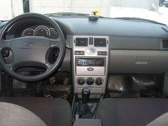 2010 Lada Priora Wagon Pictures