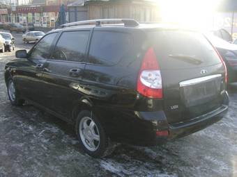 2010 Lada Priora Wagon Pictures