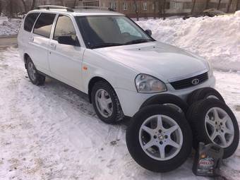 2010 Lada Priora Wagon Photos