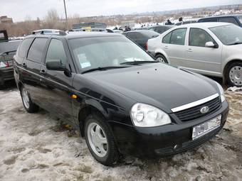 2010 Lada Priora Wagon Pictures