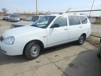 2010 Lada Priora Wagon Pictures