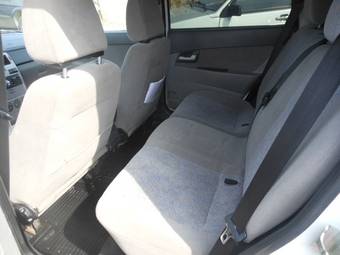 2010 Lada Priora Wagon Photos