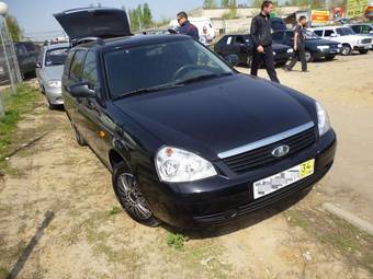 2010 Lada Priora Wagon Pictures