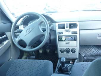 2011 Lada Priora Wagon Pictures