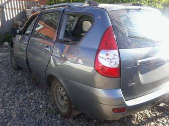2011 Lada Priora Wagon Pictures