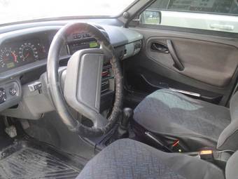 2008 Lada Samara Hatchback Pictures
