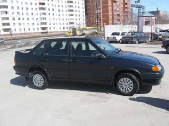 2009 Lada Samara Sedan Pictures