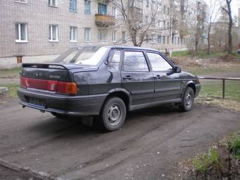 2010 Lada Samara Sedan Pictures