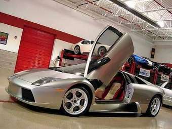 2004 Lamborghini Murcielago Pictures