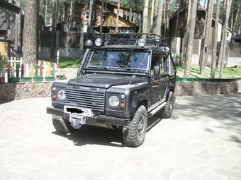 2002 Land Rover Defender Photos