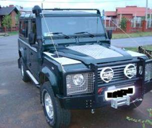 2004 Land Rover Defender Photos