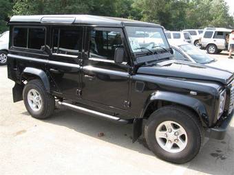 2005 Land Rover Defender Pictures