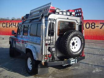 2007 Land Rover Defender Photos