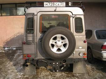 2008 Land Rover Defender Pictures