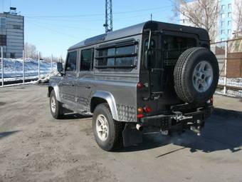 2008 Land Rover Defender Photos