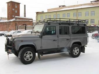 2008 Land Rover Defender Pictures