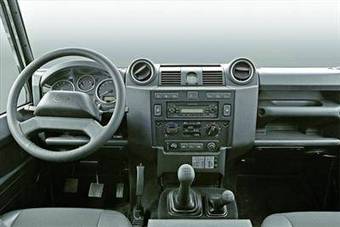 2009 Land Rover Defender Pics