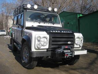 2009 Land Rover Defender Pictures