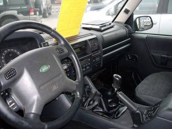 2004 Land Rover Discovery Photos