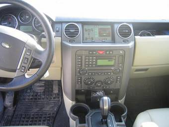 2005 Land Rover Discovery Photos