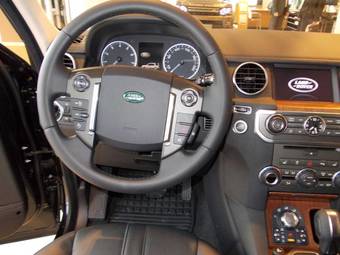 2011 Land Rover Discovery Photos