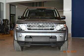 2012 Land Rover Discovery Photos