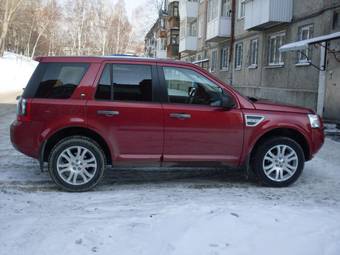 2010 Land Rover Freelander Photos