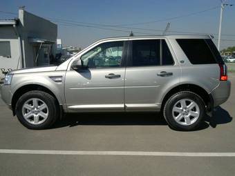 2011 Land Rover Freelander Wallpapers