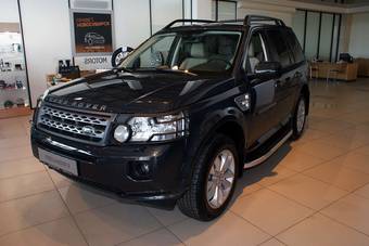 2012 Land Rover Freelander Pictures