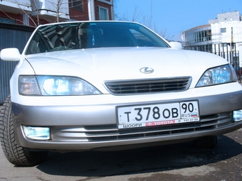 Lexus ES300