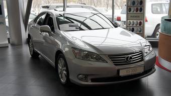 2010 Lexus ES350 Photos