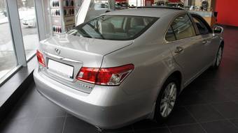 2010 Lexus ES350 Pictures