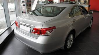 2010 Lexus ES350 Pictures