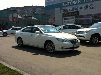 2010 Lexus ES350 Pictures