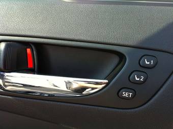 2010 Lexus ES350 Images
