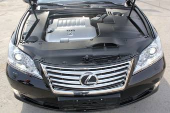 2011 Lexus ES350 Photos