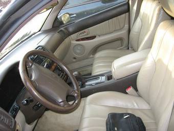 1993 Lexus GS300 Pictures