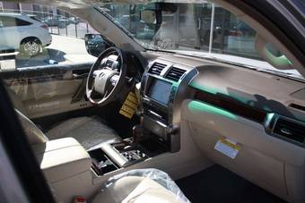 2009 Lexus GX460 Photos