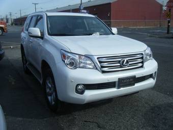 2010 Lexus GX460 Photos