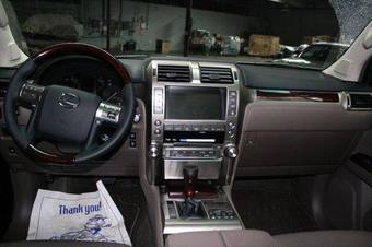 2010 Lexus GX460 Photos