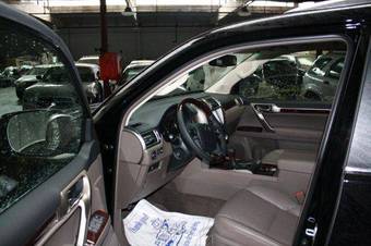 2010 Lexus GX460 Pics