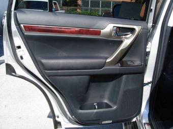 2010 Lexus GX460 Photos