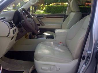 2010 Lexus GX460 Pics