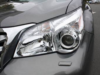 2010 Lexus GX460 Wallpapers