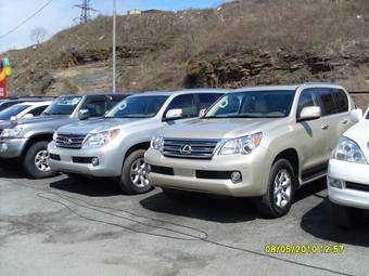 2010 Lexus GX460 Photos