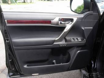2010 Lexus GX460 Photos